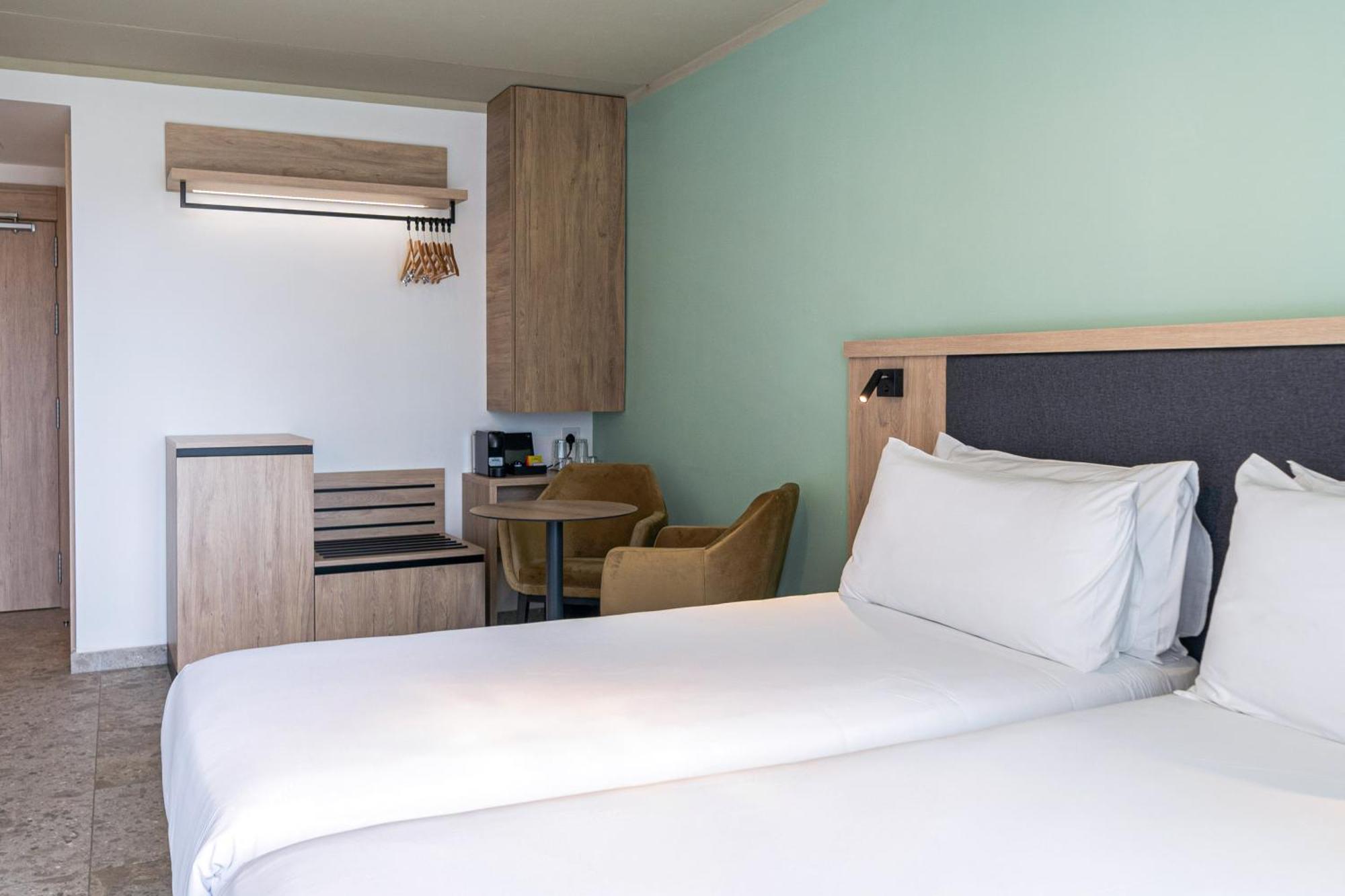 Saint Julian's Hotel Scirocco St Julian'S, Affiliated By Melia מראה חיצוני תמונה