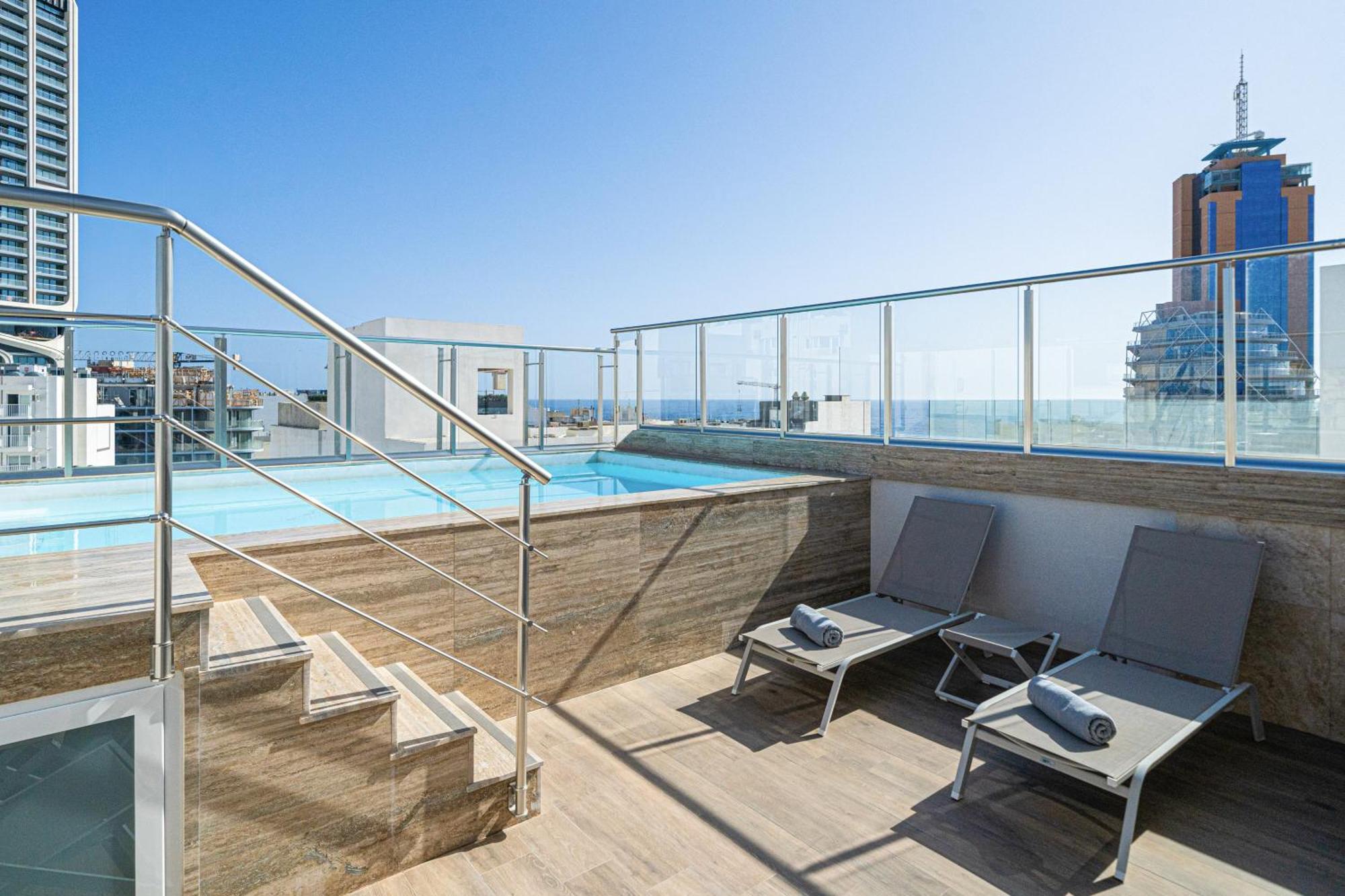 Saint Julian's Hotel Scirocco St Julian'S, Affiliated By Melia מראה חיצוני תמונה